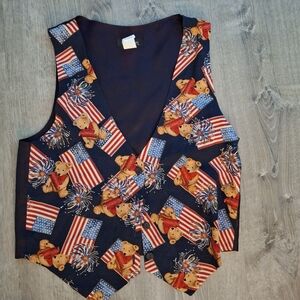 Navy blue vest with teddy bear and American flag print size small americana